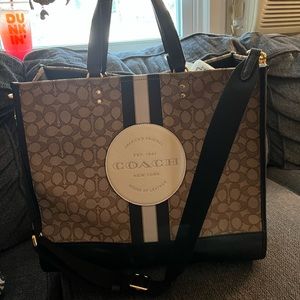 Coach Dempsey Carryall
